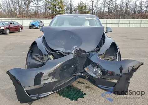 2023 Tesla Model Y from USA, damaged, VIN 7SAYGDEF0PF695324